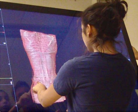 How Students Discern Anatomical Structures Using Digital Three