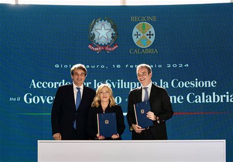 Accordo Per Lo Sviluppo E La Coesione Governo Regione Calabria