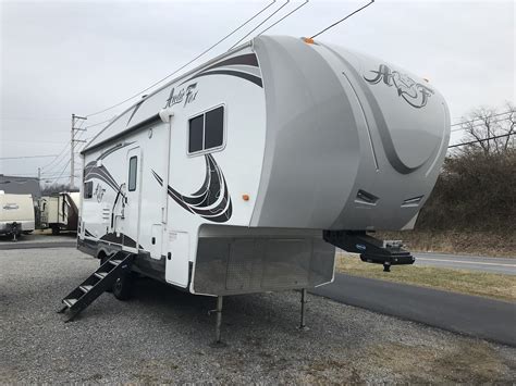 2019 Northwood Arctic Fox Silver Edition Silver Fox 27 5l For Sale In West Milton Pa Rv Trader