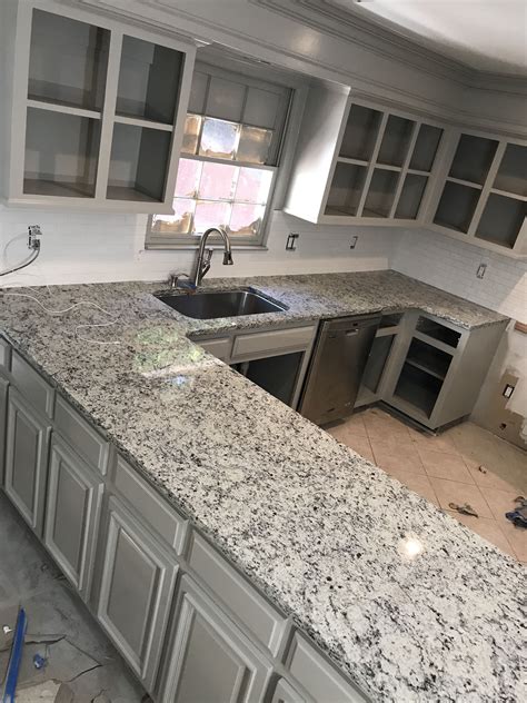 36 Best Gray Granite Kitchen Countertops Artofit