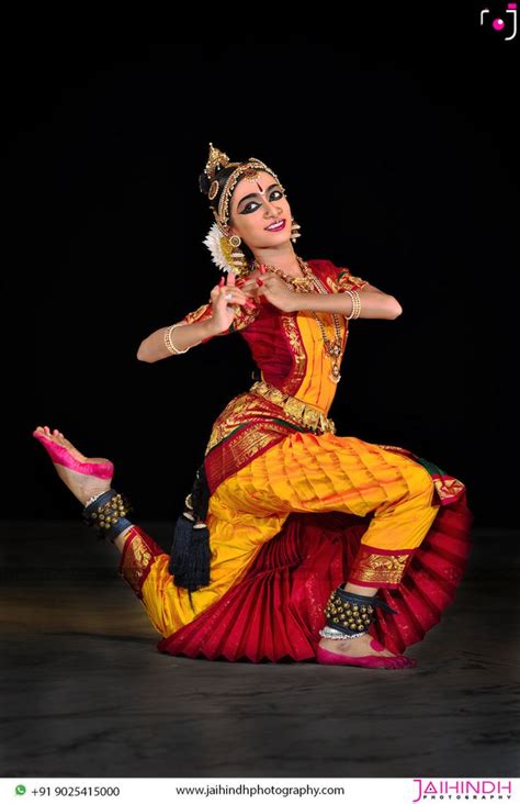 Bharatanatyam Dance Bharatanatyam Arangetram Jaihind Photography