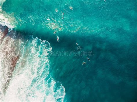 Big Wave On A Tropical Beach In Hawaii Stock Image Image Of Pacific