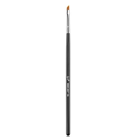 Sigma E06 Winged Liner™ Brush Cult Beauty