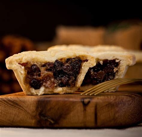 Walker's Mince Pies | Shortbread Pastry