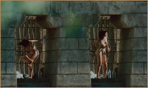 Naked Juliette Binoche In The Lovers On The Bridge