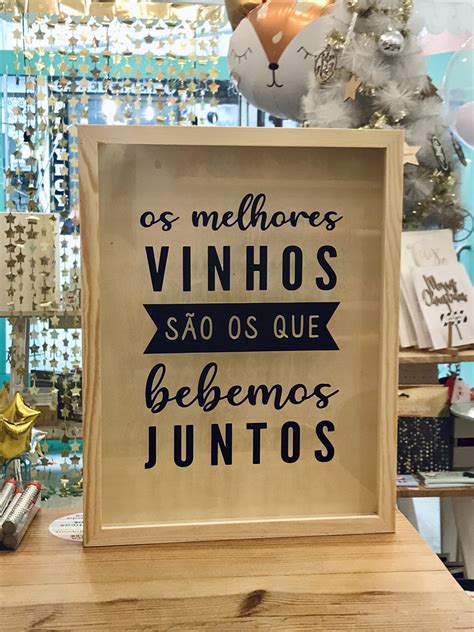 QUADRO DE ROLHAS VINHOS UNIQUE PARTY PARTY GIFTS