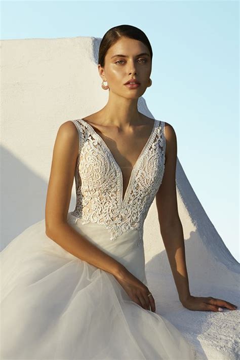 Trouwjurk L Orea Sposa D Amore Bruidssalon