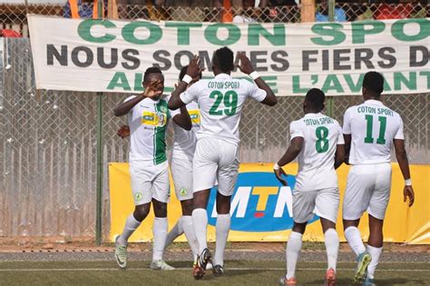 Demi Finale De La Coupe De La CAF Coton Sport Gagne Son Bras De Fer