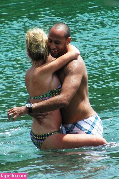 Kendra Wilkinson KendraWilkinson Nude Leaked Photo 158 Fapello