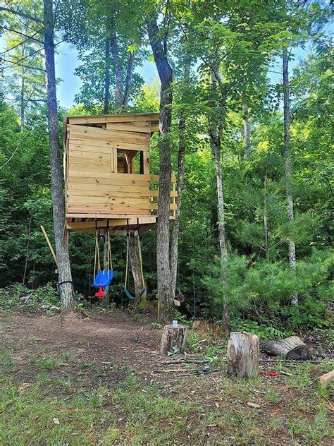 THIS SECLUDED CABIN HAS A SPACIOUS BASEMENT - Cabin Obsession