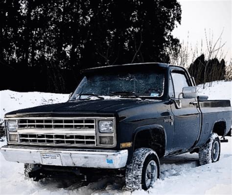 Richard S 1987 Chevrolet V10 Holley My Garage