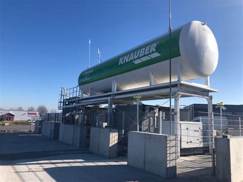 Knauber Er Ffnet Lng Tankstelle An Der A