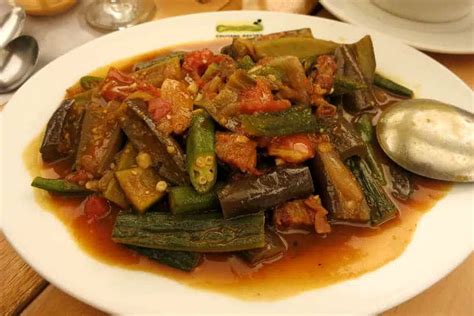 Pinakbet Ilocano Recipe How To Make Easy To Cook Filipino Pakbet