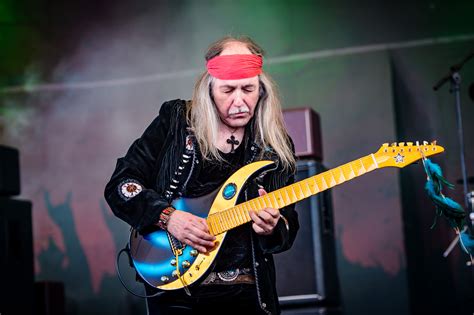 ULI JON ROTH Recalls His Exit From SCORPIONS: "Nothing Would Have Made ...