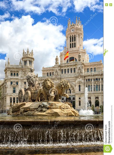 Cibeles Fountain At Plaza De Cibeles In Madrid Spain Stock Image