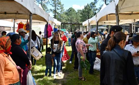 Organiza Universidad Tecnológica de la Tarahumara primer Mercadito