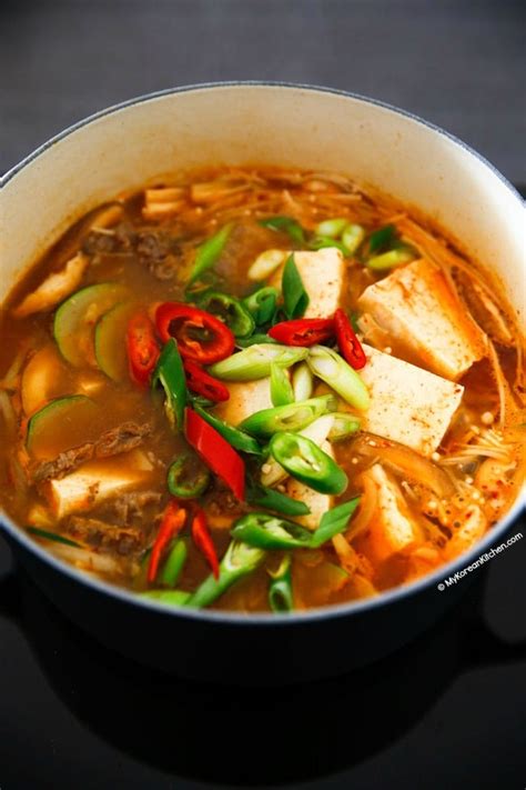 Doenjang Jjigae Korean Soybean Paste Stew My Korean Kitchen