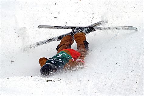 Pro Skier George Mcquinn Knocked Unconscious At Fis World Cup