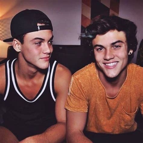 Dolan Twins Wiki The Dolan Fam Amino