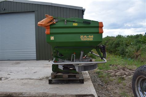 Amazone Zam 1200 Fertilizer Spreader