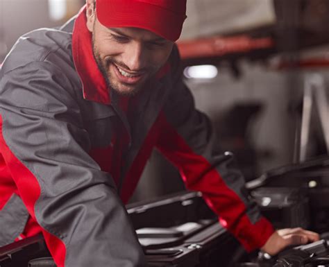 Descubra os melhores cursos de mecânica automotiva para impulsionar sua