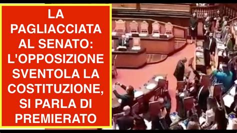 LA PAGLIACCIATA AL SENATO L OPPOSIZIONE SVENTOLA LA COSTITUZIONE SI