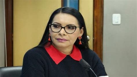 Presidenta Del Cne De Ecuador Denuncia Amenazas Y Hostigamiento