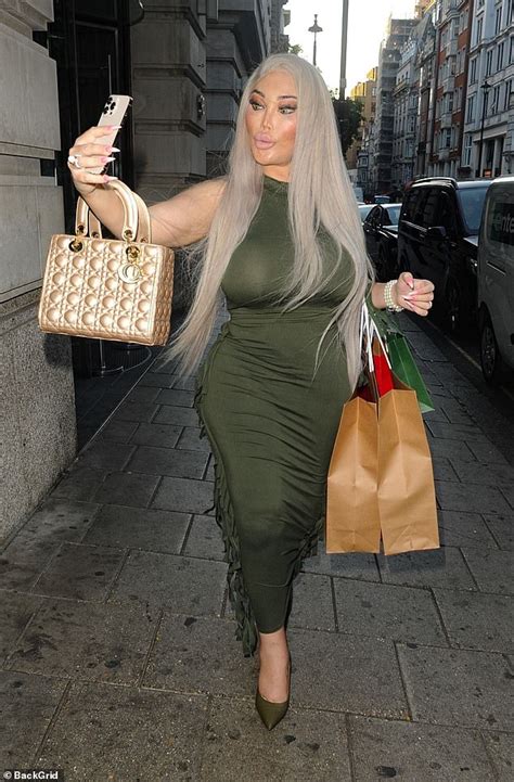 Jessica Alves Shows Off Her Curves In A Skin Tight Khaki Dress After