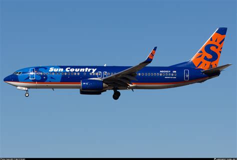 N809SY Sun Country Airlines Boeing 737 8Q8 WL Photo By Gerrit Griem