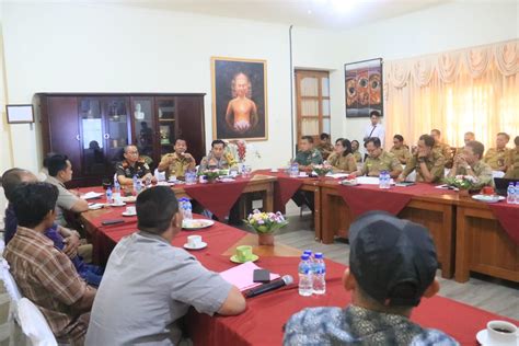 Pemkab Buleleng Fasilitasi Percepatan Pensertifikatan Tanah Eks Timor