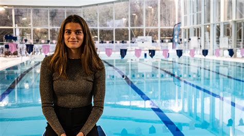 Natation Juliette Marchand Sur Le Podium Des Championnats De France