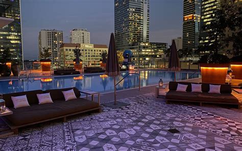 SLS Brickell MIAMI Rooftop – Pier Pressure