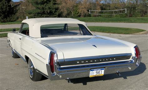 1964 Pontiac Bonneville Connors Motorcar Company