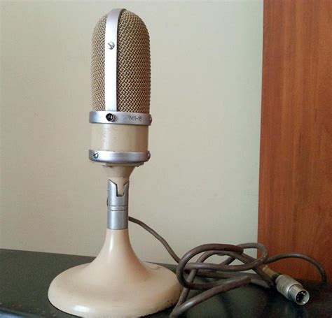 Ленточный микрофон ''МЛ-16''.