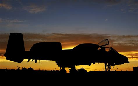 Fairchild A 10 Thunderbolt Ii Aircraft Military Aircraft Silhouette