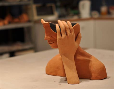 Clay Sculpture By Matias Sierra 17 Preview Keramiek