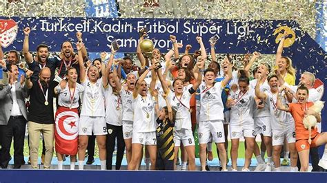 Turkcell Kad N Futbol S Per Liginde Play Off Heyecan Son Dakika