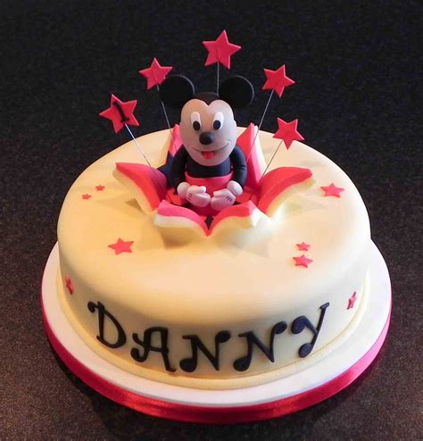 Cake by Lisa Price: Mickey Mouse cake