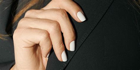 DISCOVER THE BENEFITS OF A GEL NAIL MANICURE – Lehmani