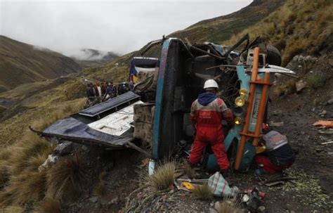 Al Menos 15 Personas Mueren En Accidente Vial En Bolivia Diario Libre