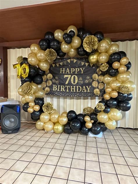 Black and Gold Balloon Arch