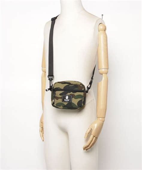 A Bathing Ape（アベイシングエイプ）の「1st Camo Mini Shoulder Bag M（ショルダーバッグ）」 Wear