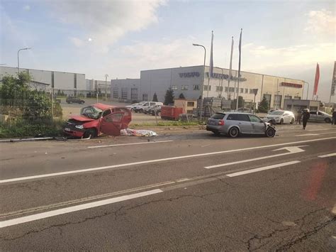 Accident grav în județul Brașov pe DN 73 soldat cu un mort și doi răniți