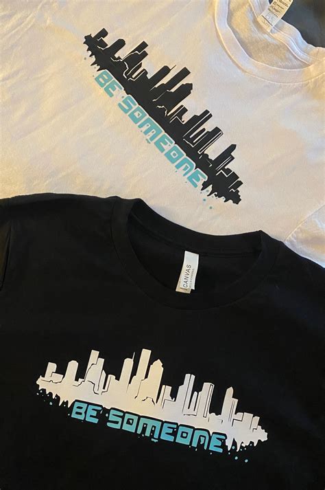 Be Someone Houston Skyline T-shirt | Etsy