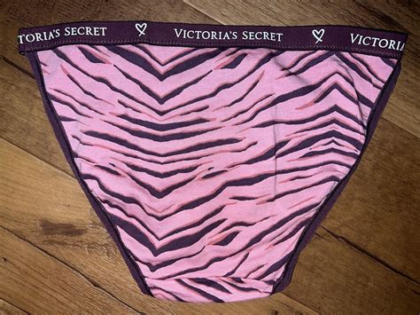 Vintage Victorias Secret String Bikini Panties XS Pin Gem