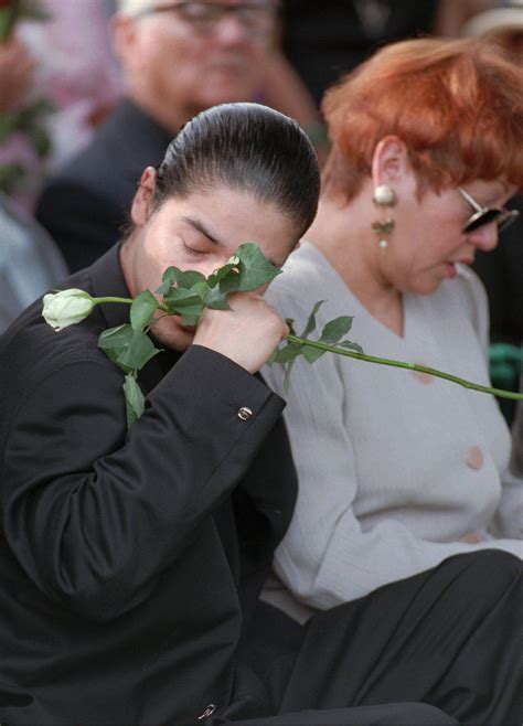 Selena Quintanilla Funeral Open Casket