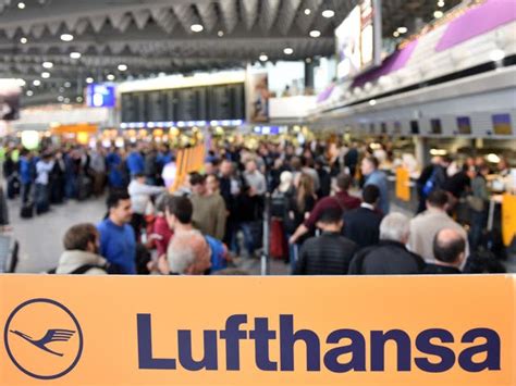 Lufthansa Cancels Flights Cabin Crew Strike Forces 520 Cancellations