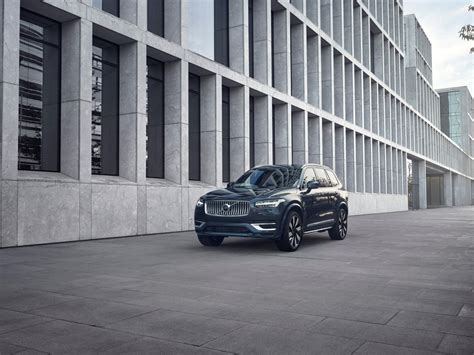 2023 Volvo XC90: 40 Exterior Photos | U.S. News