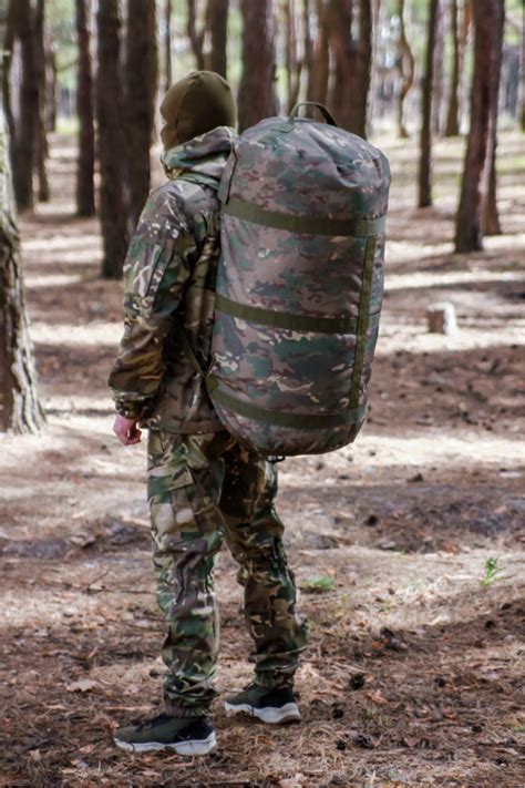 військова амуніція, військовий одяг, спальні мішки, амуниция ...