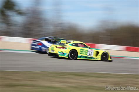 Erster Lauf zur VLN Langstreckenmeisterschaft auf dem Nürburgring